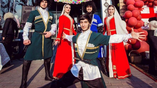 Шоу-балет "Кавказ"